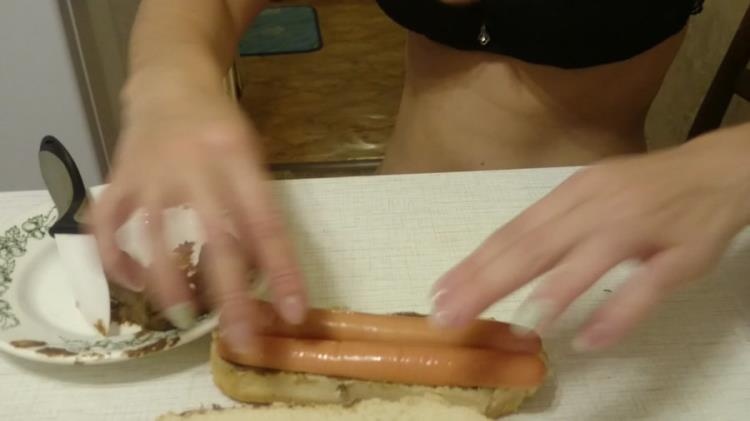 Brown wife - Hotdog With Shit Is Delicious Food [2021 | FullHD] - Scatshop