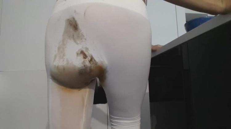 Thefartbabes - white tights huge bomb [2021 | FullHD] - Scatshop