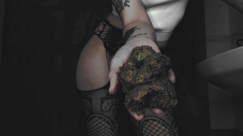 DirtyBetty - Real devil gold! From the ass [2025 | FullHD]