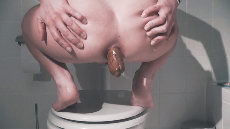 MiaRoxxx - 96 Big toilet turd [2025 | FullHD]