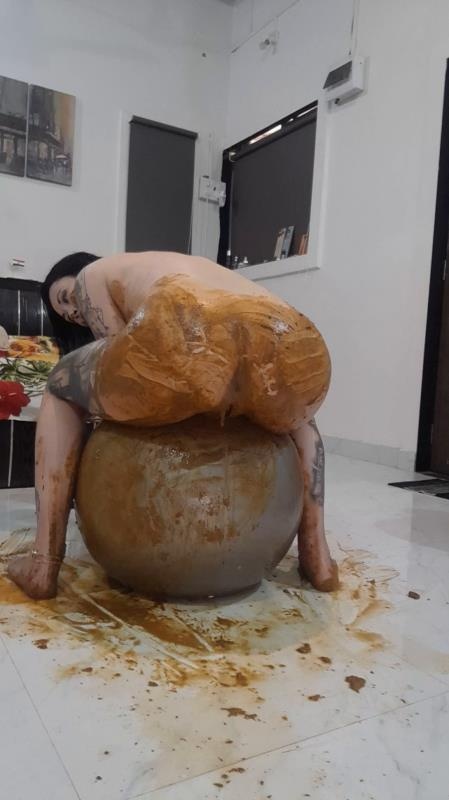 KinkyBunny - Erotic Scat with Yoga Ball [2026 | SD]